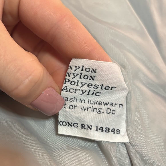 Women's Gray and Purple Puffer Jacket with Removable Sleeves - Picture 13 of 13